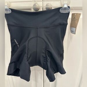 Pearl Izumi women’s cycling Sugar Short size M